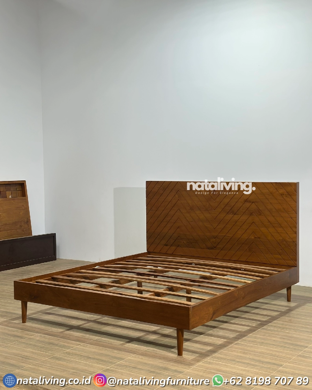 Nayara Dipan Jati – Tempat Tidur Jati Minimalis Headboard Chevron Jepara - Image 3