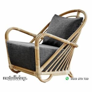 Kursi santai rotan alami bantalan tebal kursi unik nataliving furniture