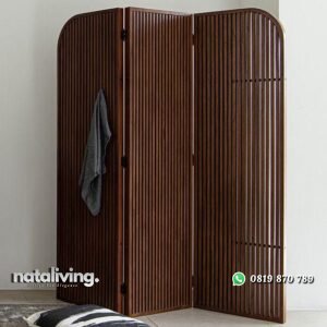 Penyekat ruangan kayu jati sketsel terbaru elegan nataliving furniture