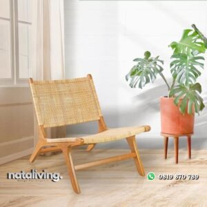 Kursi santai kayu jati terbaru dudukan dan sandaran rotan alami nataliving furniture