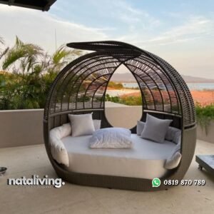 Daybed rotan sintetis outdoor full bantalan gazebo rotan terbaru nataliving furniture