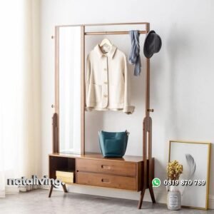 Rak gantungan baju dengan cermin rak penyimpanan kayu jati nataliving furniture
